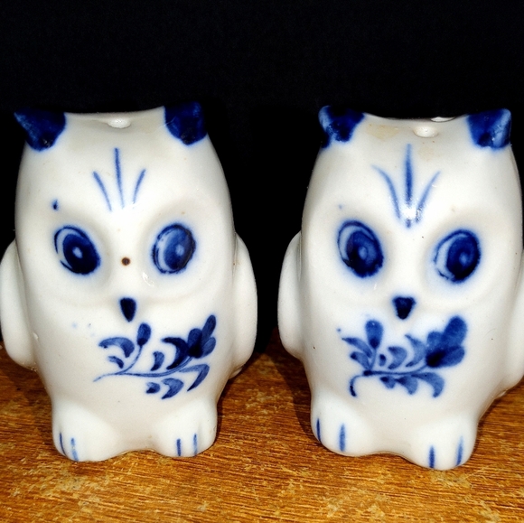 Vintage Owl Salt Pepper Shakers - Picture 2 of 5
